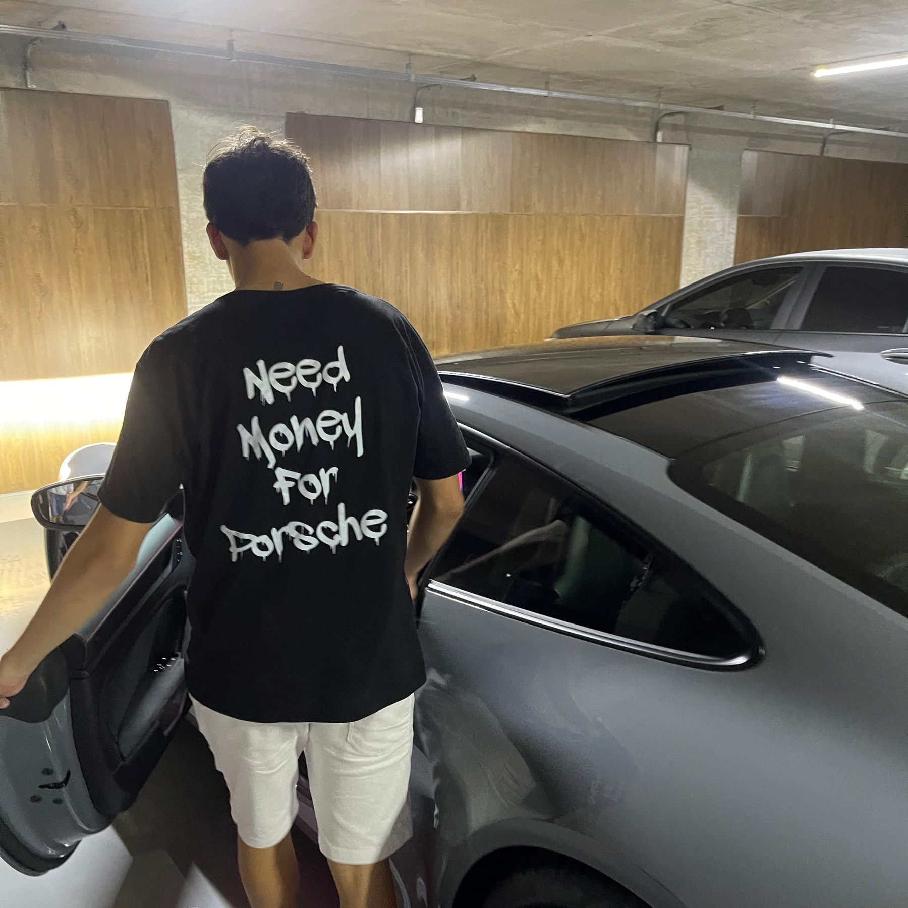 Camiseta Need Money For Porsche SALE