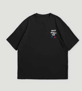 Camiseta Oversized Need Money For BMW