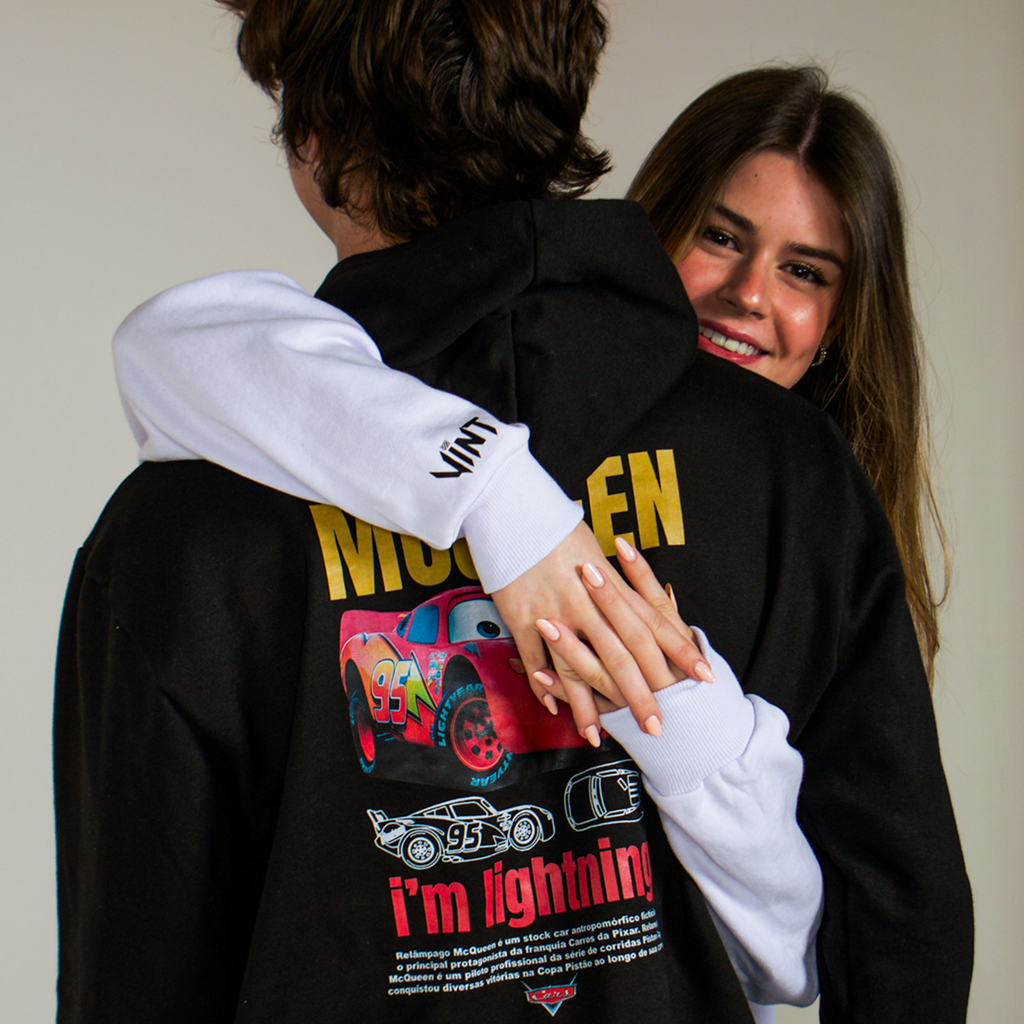 Moletom Mcqueen e Sally Casal